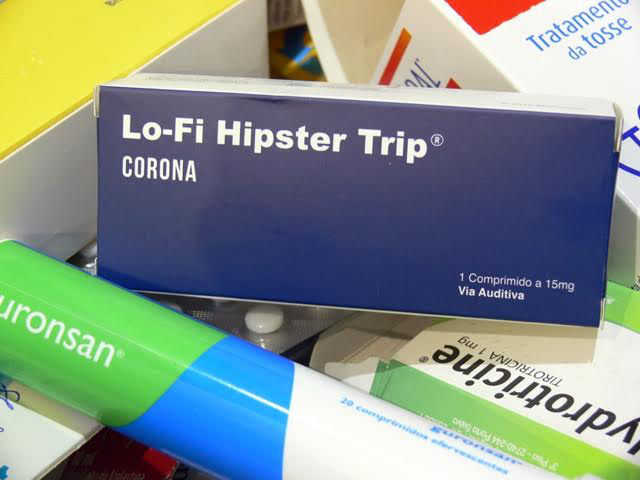 “Lo-Fi Hipster Trip” dos Corona em caixa de medicamentos!